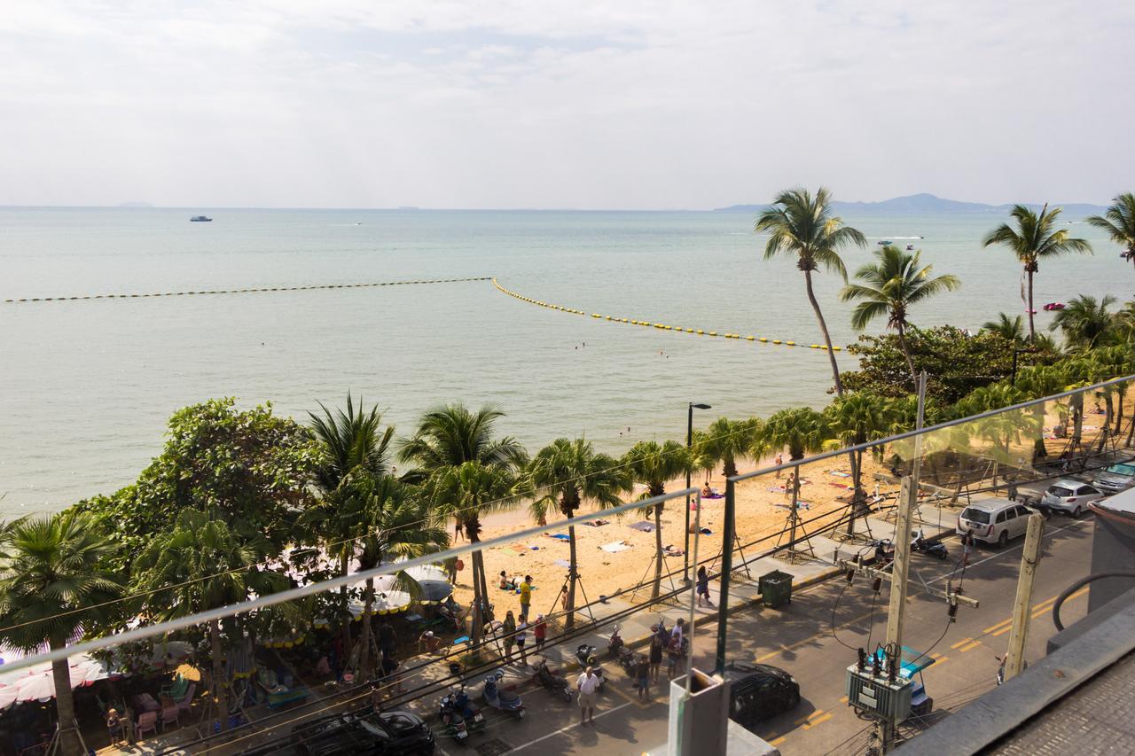 Hotel Barfly Pattaya Jomtien Beach Exterior foto